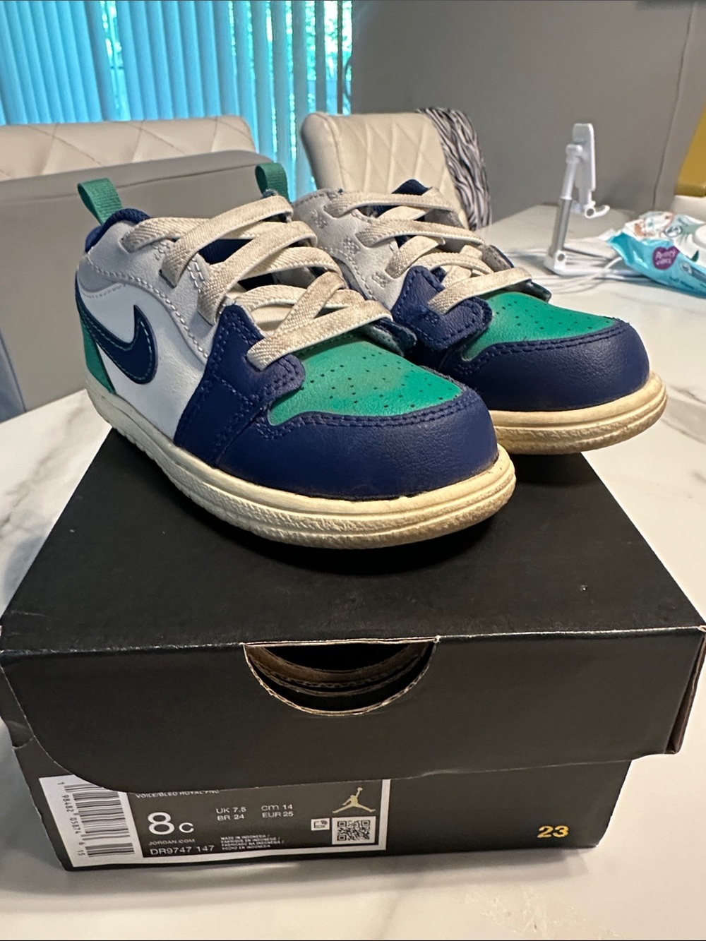 Nike Kids Green, Navy & White Low-Top Sneakers